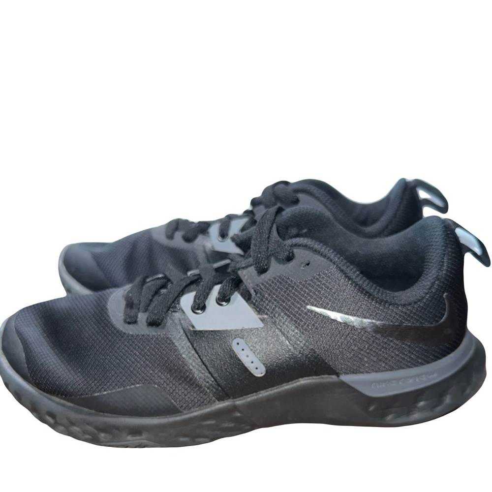 Nike Renew Retaliation TR Men’s Sz 7 Running Training Shoe AT1238-005 Black Work